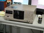 CD 301連装プレーヤー